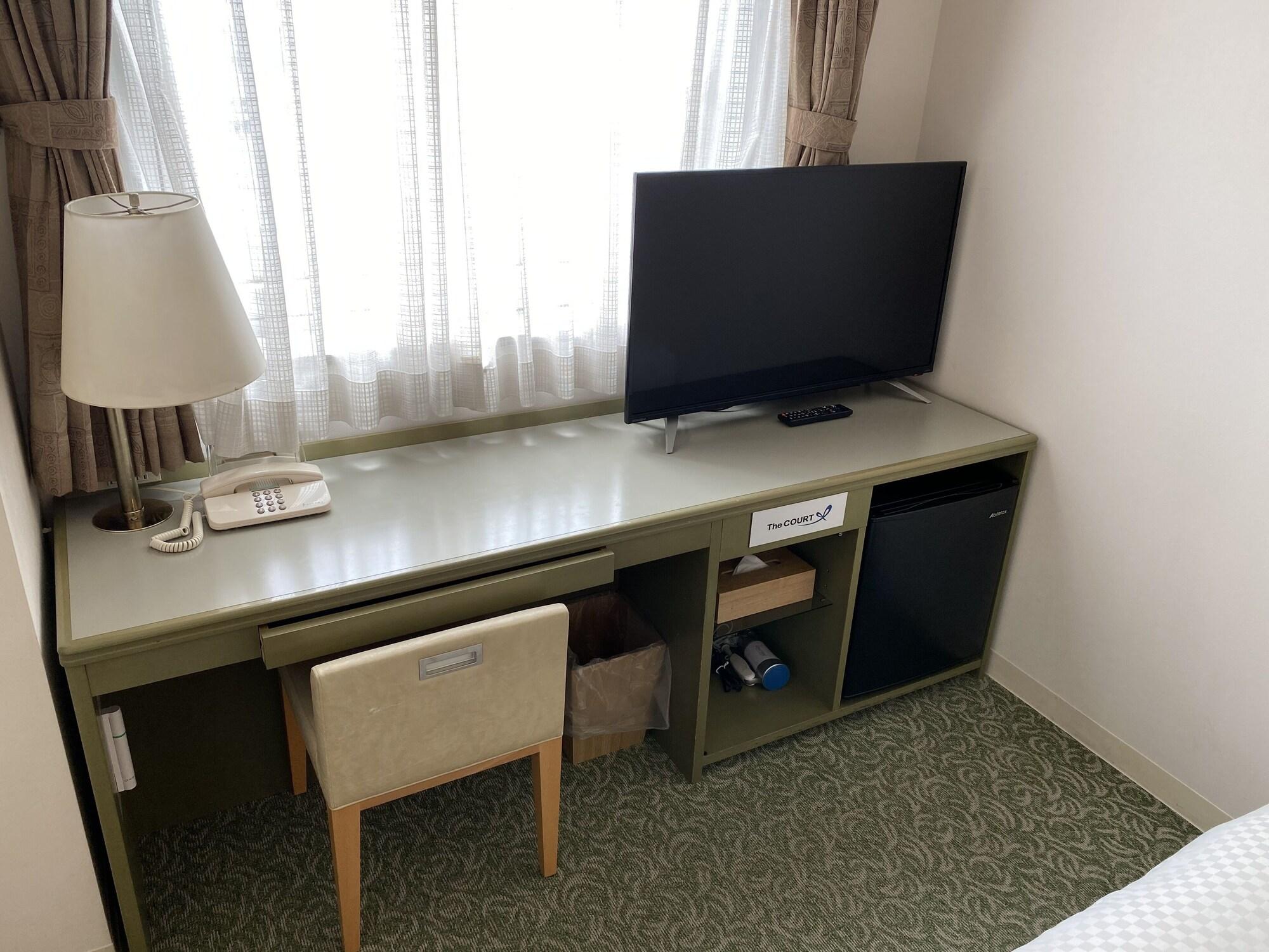 Court Hotel Aszahikava Kültér fotó